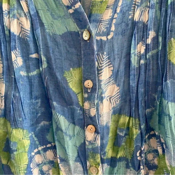 Ruby Rd. | Colorful Button-Up Blouse - Picture 12 of 14